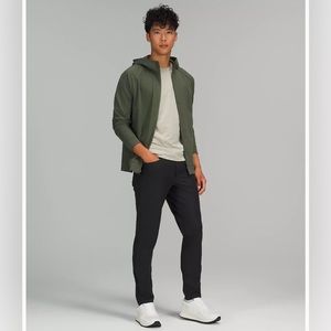 ABC Slim-Fit Pant 30" 
Warpstreme